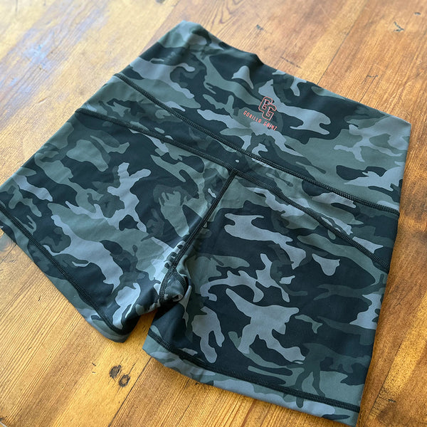 Camo High Waist Seamless Front Shorts